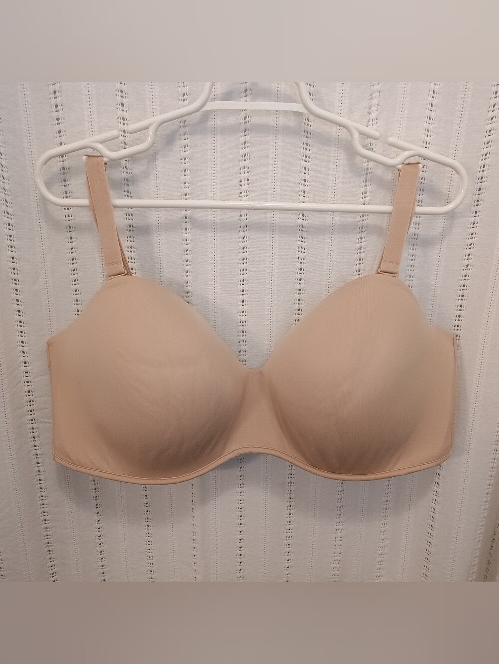 Cacique Lane Bryant 42DD Beige Smooth Lightly Lined Full Coverage Bra VGUC